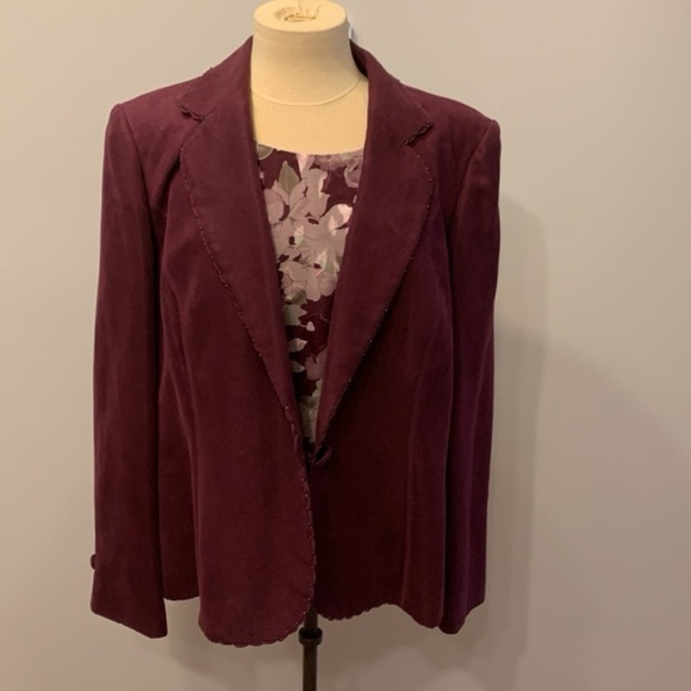 Jacques Vert 2 Piece Pearl Embellished Set - Jacket